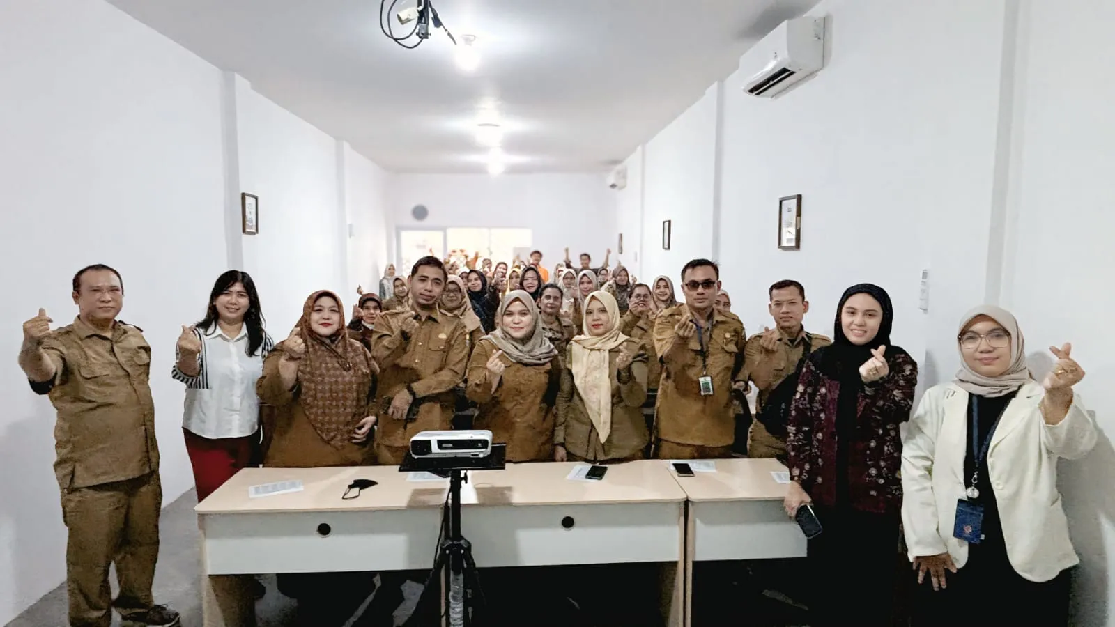Tingkatkan Kualitas Vokasi dan Literasi Keuangan, SMKN 1 Kota Jambi Gelar Kunjungan Industri ke Bursa Efek Indonesia